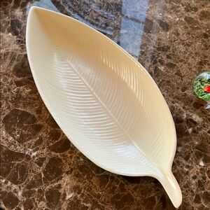 Vintage Red Wing Pottery Green Leaf Tray M 1445 USA Mid Century